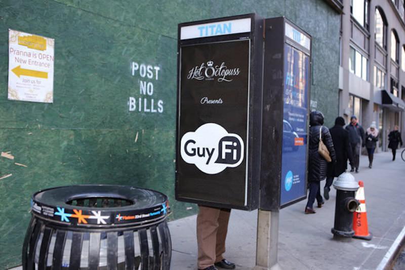 GuyFi, la cabina di masturbazione a New York City