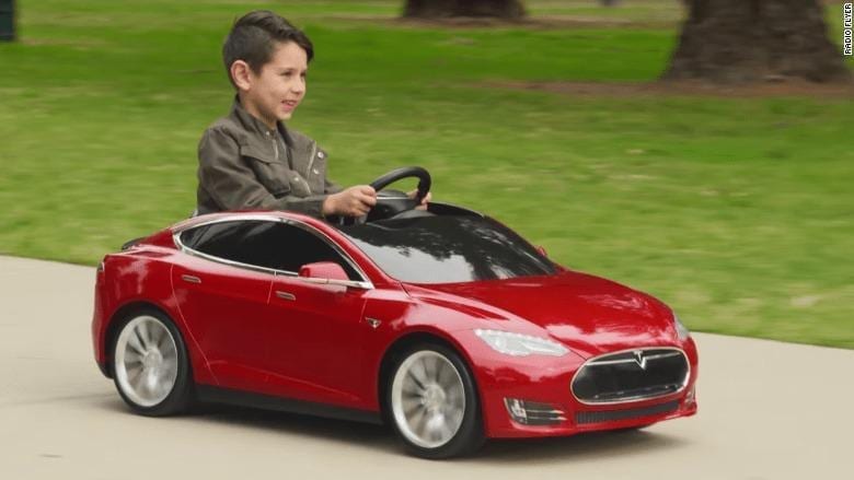 Tesla Model S Mini