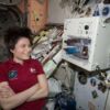 scene di vita a bordo della ISS