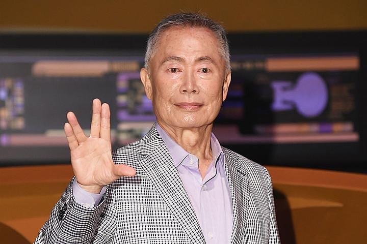 George Takei definisce infelice