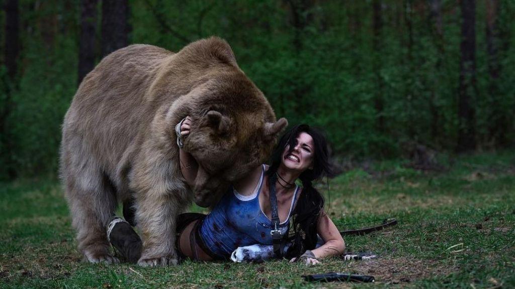 Lara Croft Cosplay