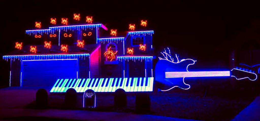 show di luci Halloween