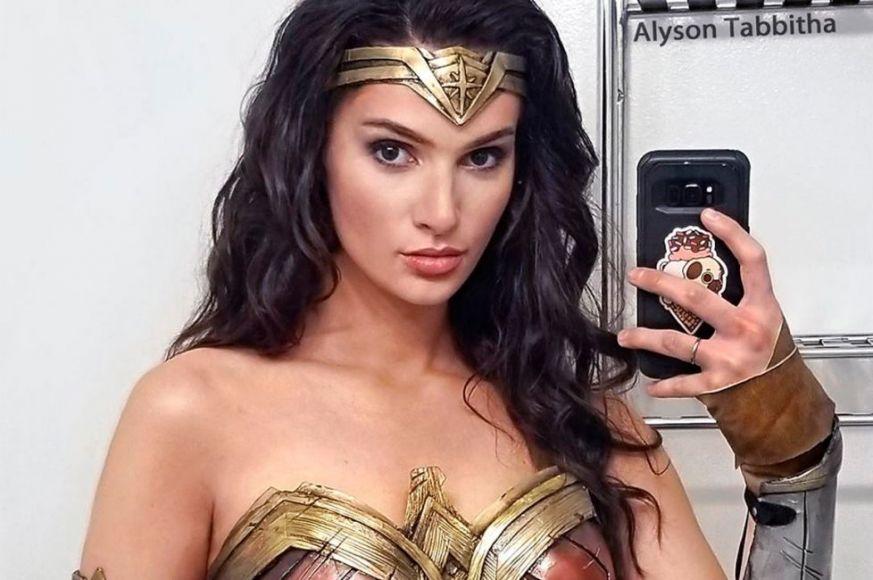 Wonder Woman cosplay