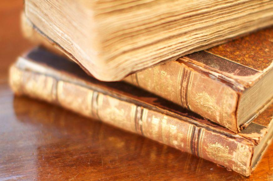 10 libri più rari e costosi al mondo