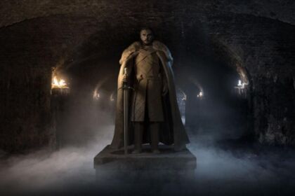 Statua Jon Snow Game of Thrones 8