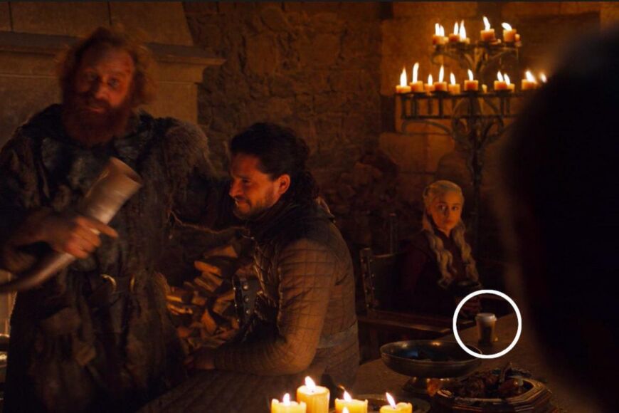 tazza di Starbucks Game of Thrones