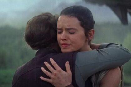 Abbraccio Leia Rey