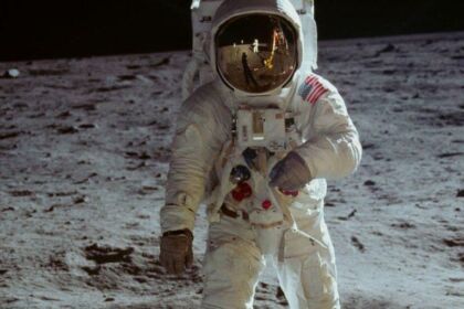 Apollo 11 Neil Armstrong
