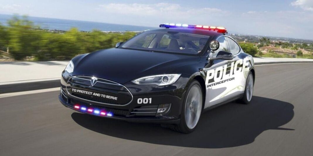 tesla polizia