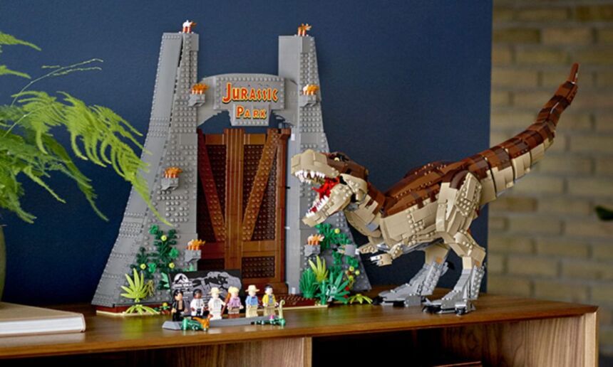 LEGO Jurassic Park t rex