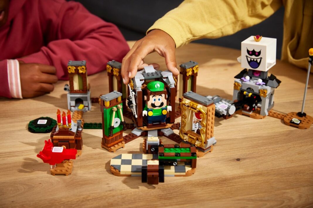 LEGO Nintendo Luigis Mansion