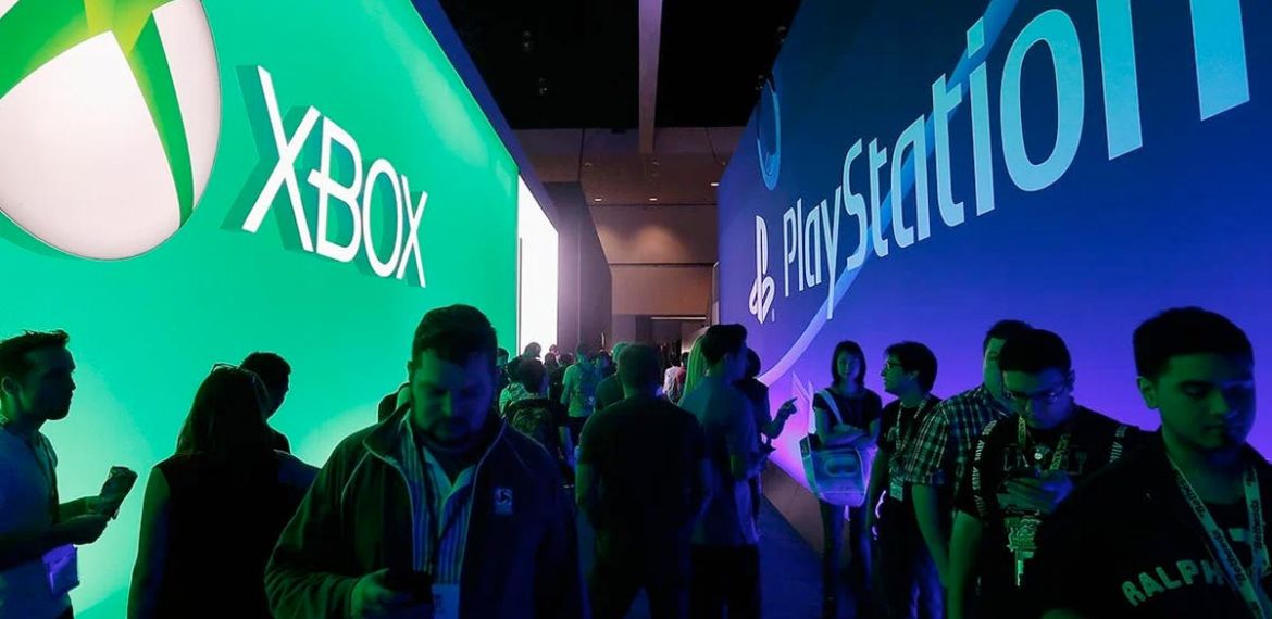 Xbox Game Pass PlayStation Plus