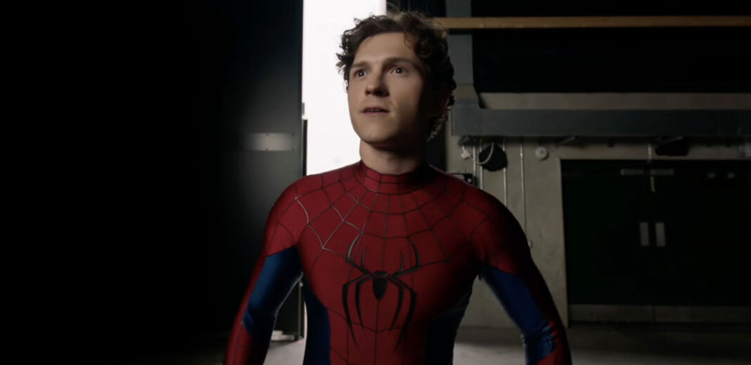 tom holland nuovo costume spider man brand new day