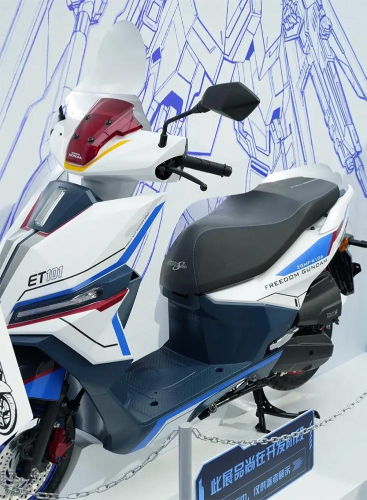 scooter Honda NS125FX Freedom Gundam 3 scooter Honda NS125FX Freedom Gundam 3